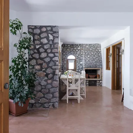Zatrikion Santorini Villas Pyrgos Kallistis Exterior photo