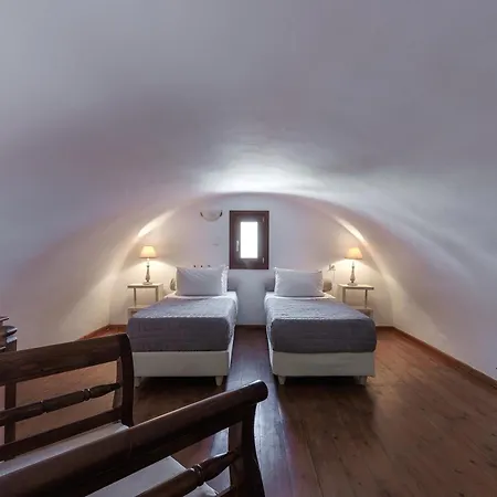 Zatrikion Santorini Villas Pyrgos Kallistis Room photo