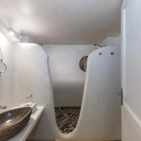 Zatrikion Santorini Villas Pyrgos Kallistis Room photo