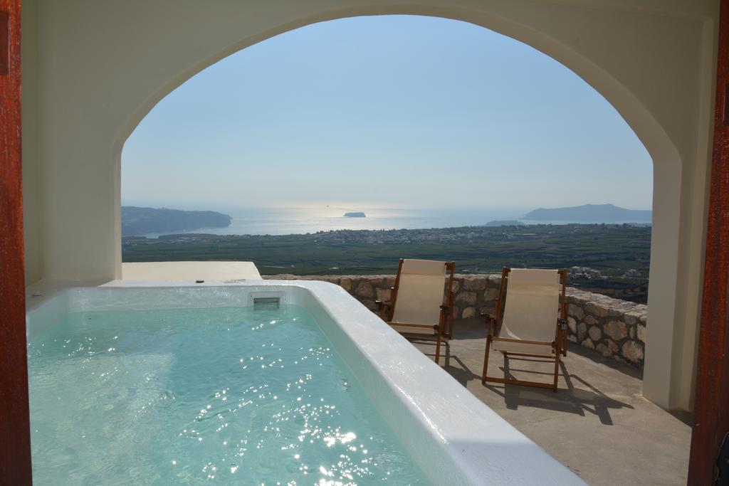 Zatrikion Santorini